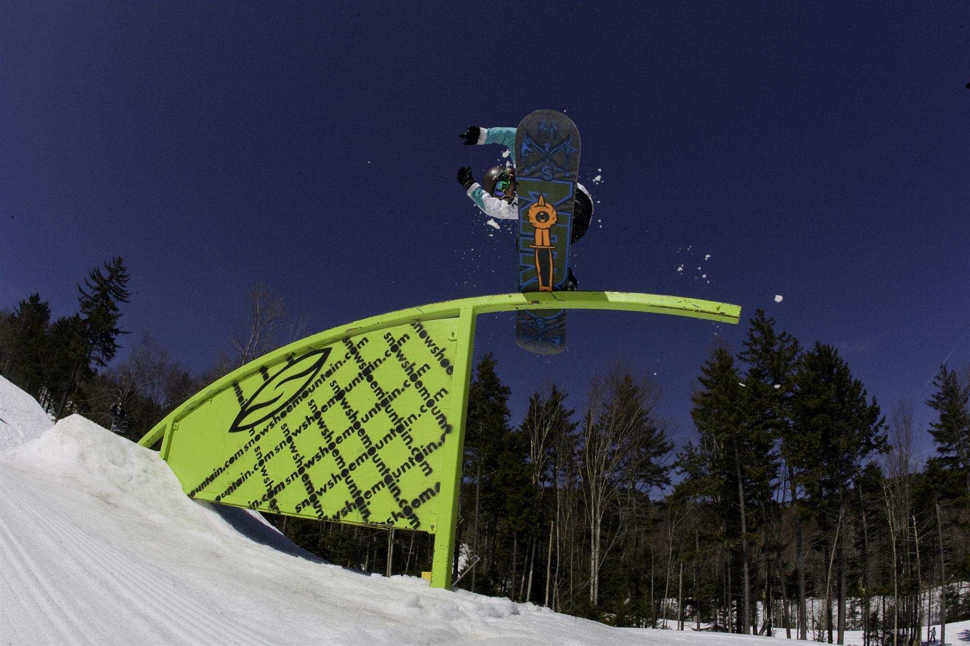 Отель Snowcrest Сноушу Экстерьер фото